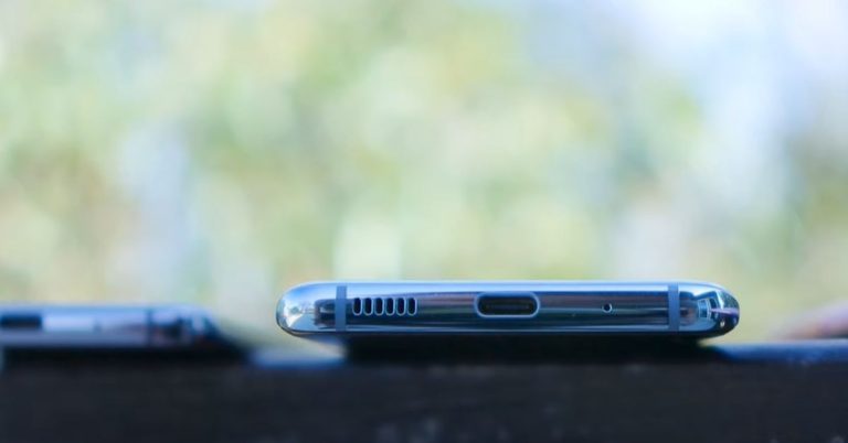 How to clean the USB-C Port Perfectly? Step-by-Step Technique